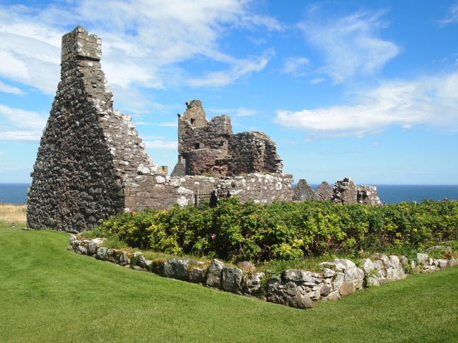 Dunnottarin linnan rauniot Skotlannissa. Kuvaaja Milla Keränen. 